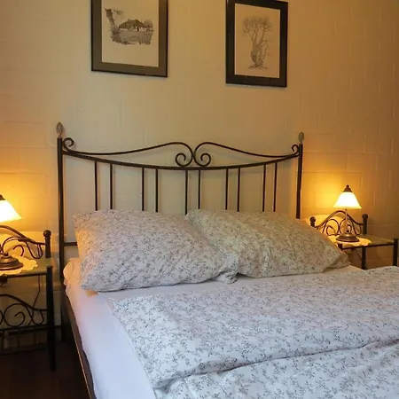 Sehr Schoenes Auf Eingezaeunten Grundstueck Mit Kamin Und Einer Sauna Holiday home *