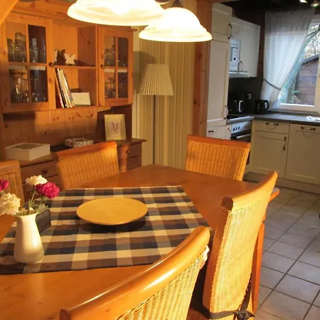 Sehr Schoenes Auf Eingezaeunten Grundstueck Mit Kamin Und Einer Sauna Holiday home *